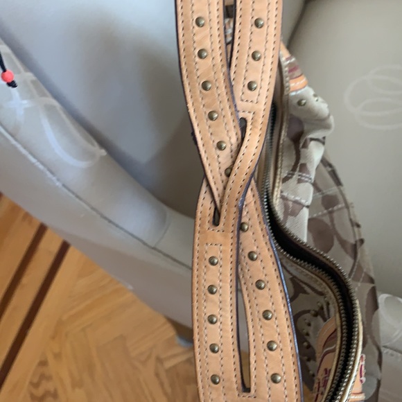 Coach signature canvas and leather studded hobo - Picture 3 of 6